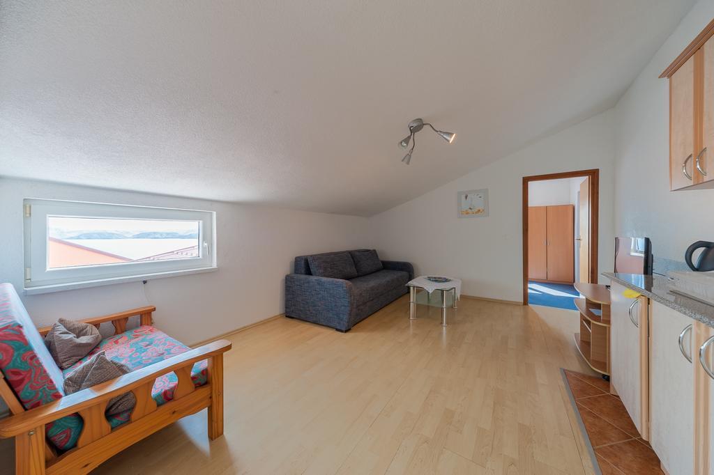 Apartmenthaus Hana 카를로바크 외부 사진
