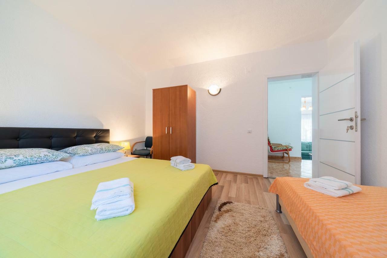 Apartmenthaus Hana 카를로바크 외부 사진